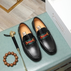 Gucci Leather Shoes